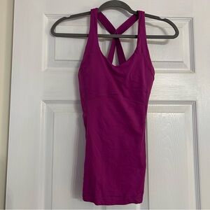Lululemon Tank Top 6 Built in Bra